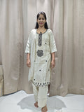 🤍 Elegant Ivory Embroidered Kurta Set